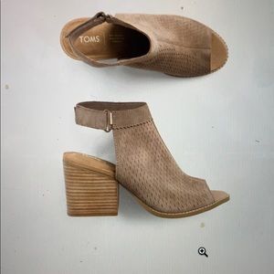 Toms Grenada suede peep toe heels